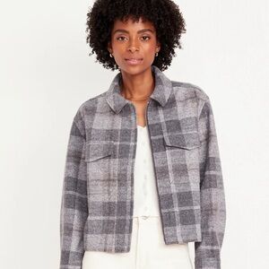 Old Navy Gray Utility Jacket with Plaid Pattern and Boxy Cut